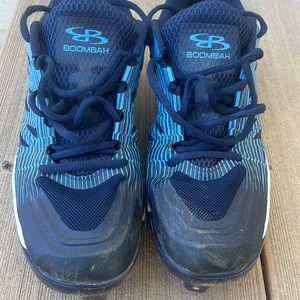 Men’s baseball cleats 9.5